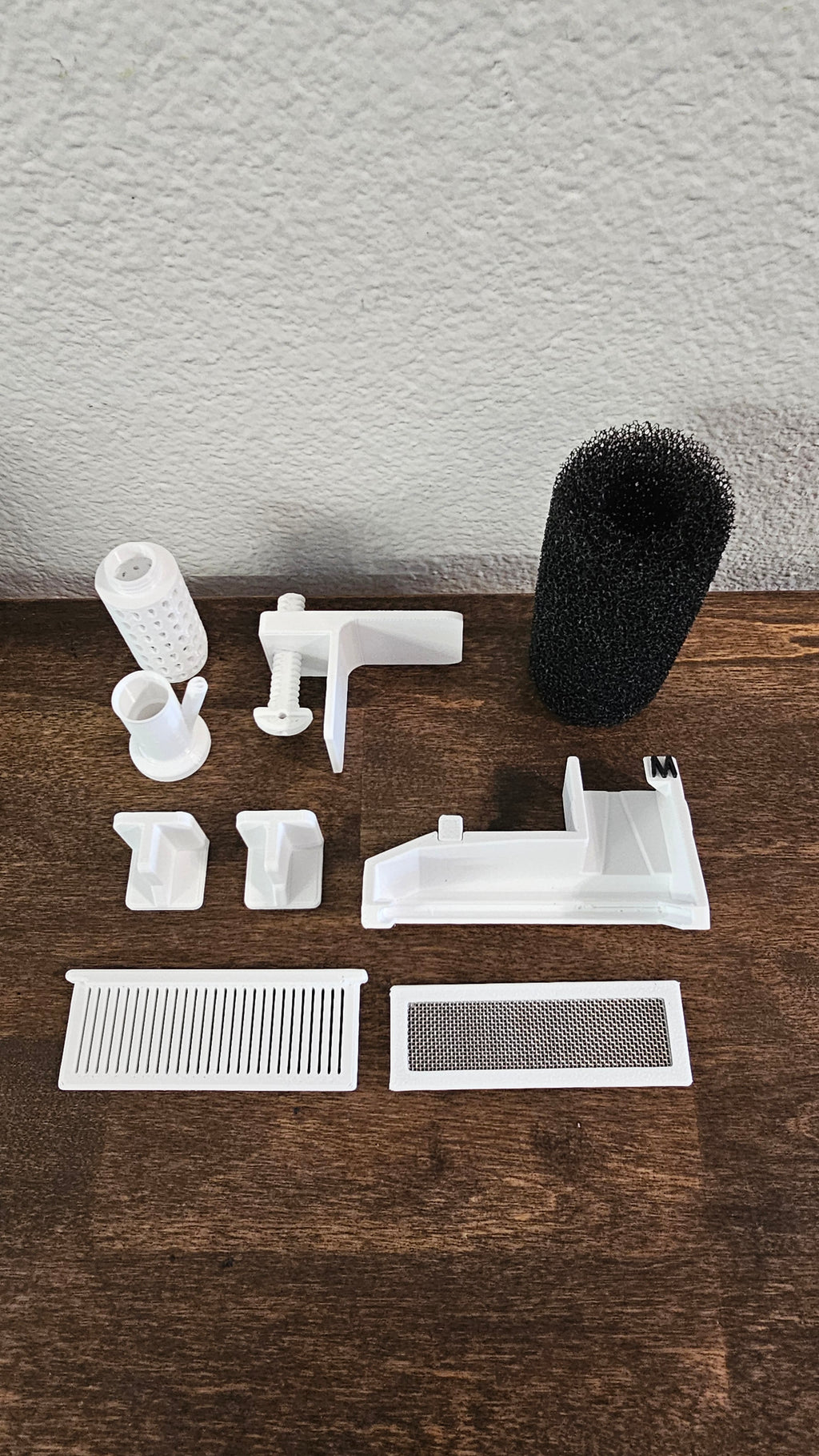 "Medium Fluval Breeder Box" Upgrade Kit | Stainless Steel 30-Mesh Exit Grate | Prefilter Sponge